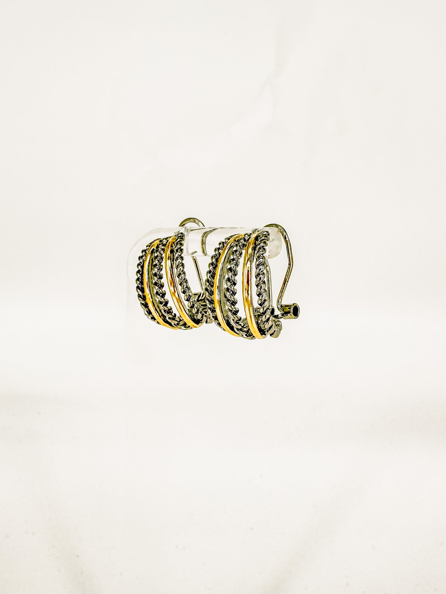 Mixed metal 5 strand hoops