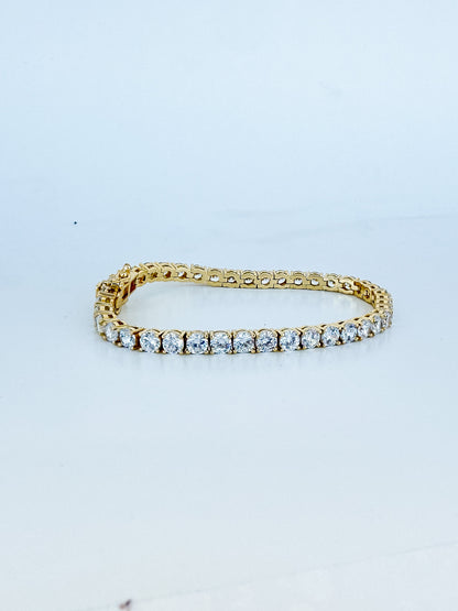 Blingy tennis bracelet