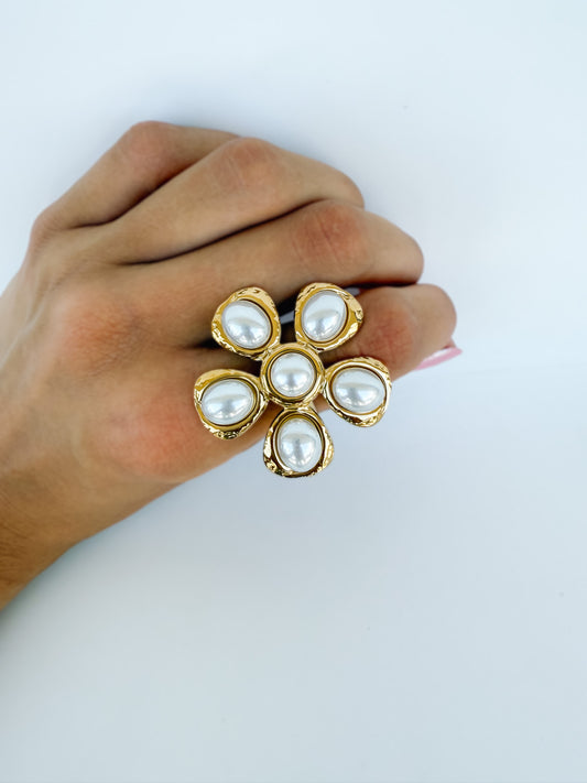 Pearl flower statement ring