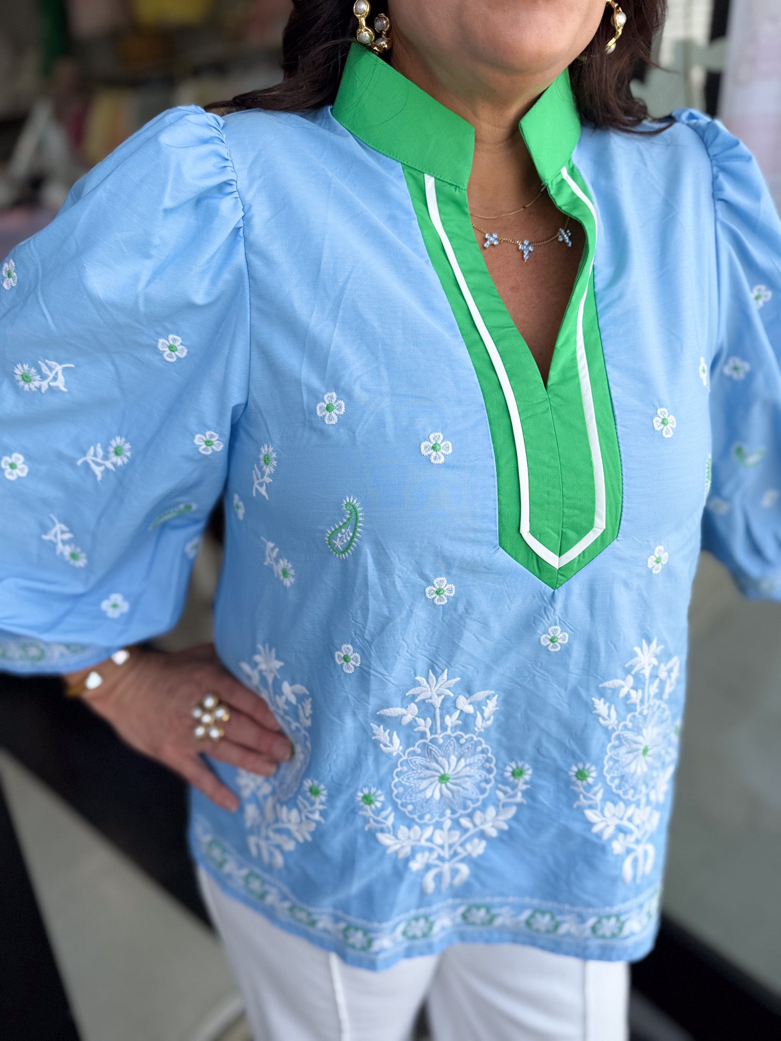 Floral Embroidered 3/4 Puff Sleeve Top