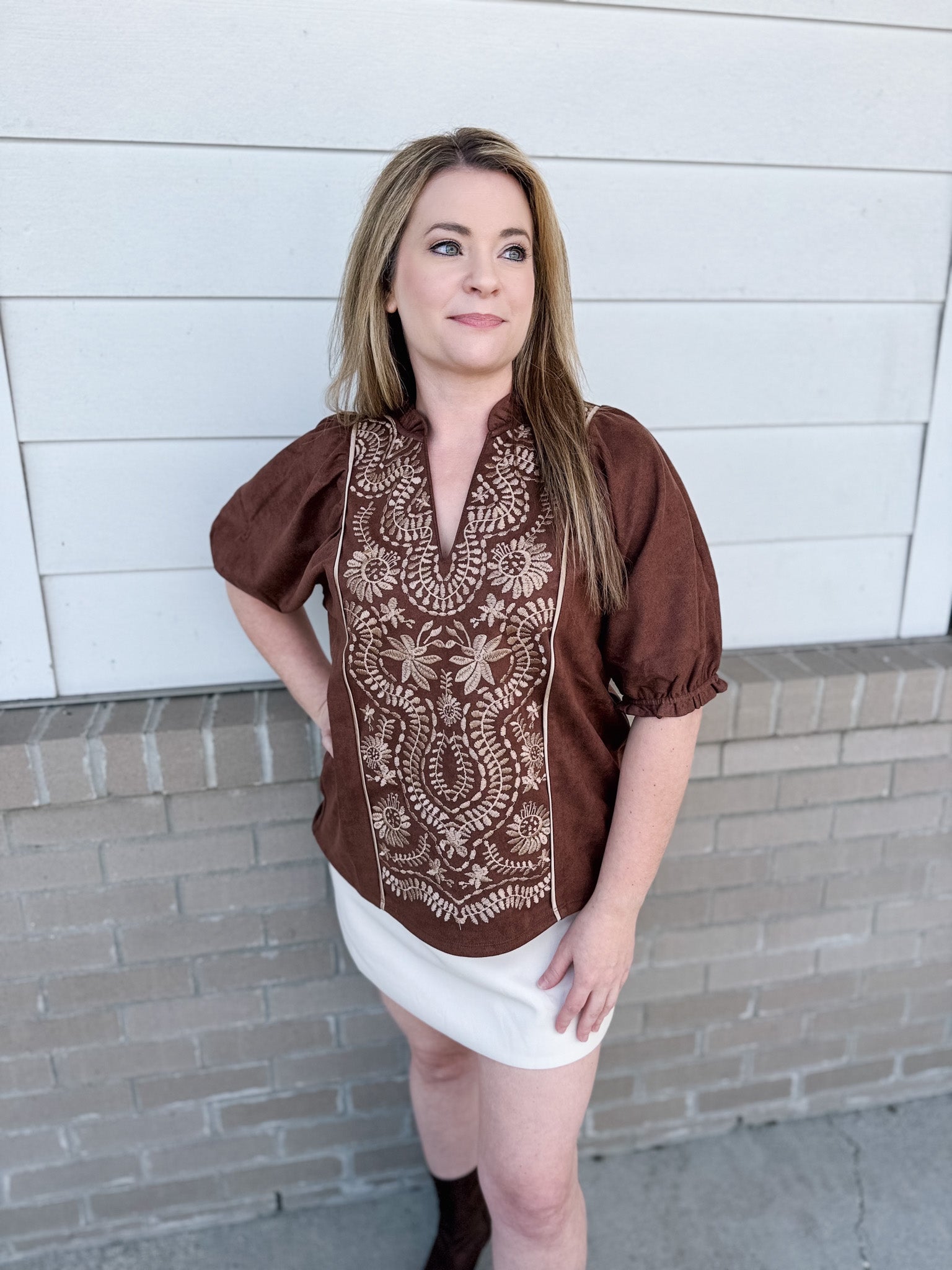 The Sedona Embroidered Peasant Top 🤎