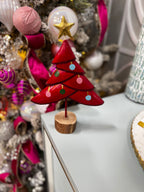 Metal X-mas Tree Sitter