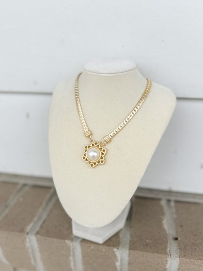 14K Gold Plated Flower Pearl Pendant Necklace