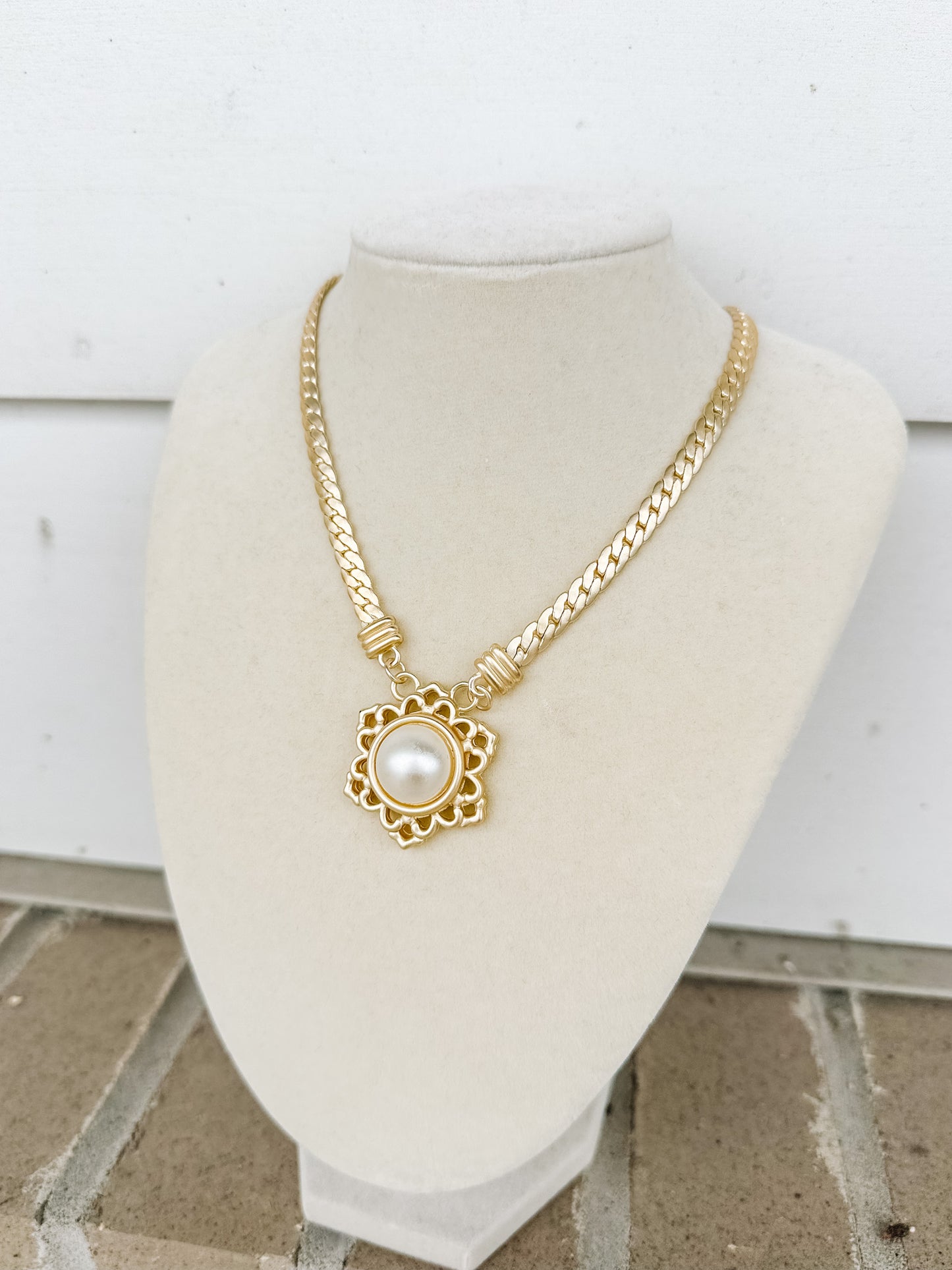 14K Gold Plated Flower Pearl Pendant Necklace