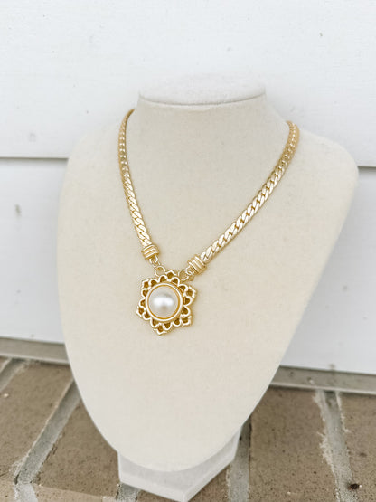 14K Gold Plated Flower Pearl Pendant Necklace