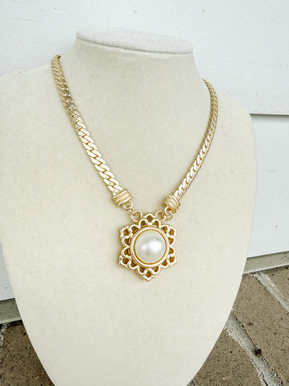 14K Gold Plated Flower Pearl Pendant Necklace