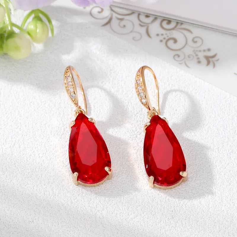 Women's Vintage Style Water Drop Alloy Earrings