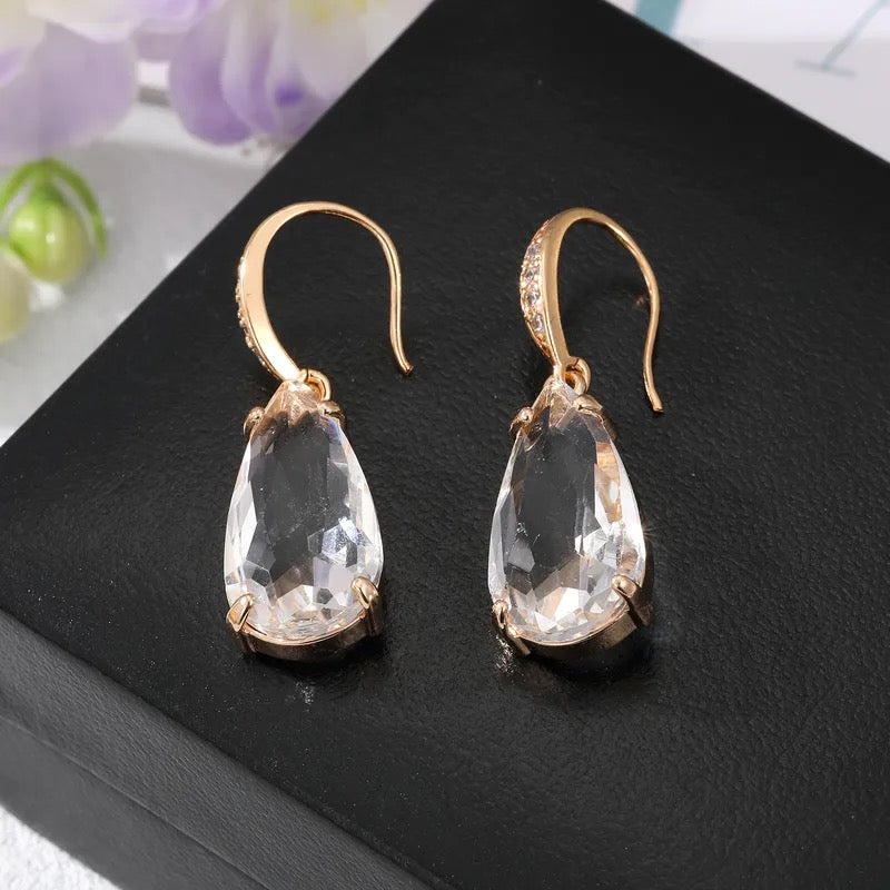 Women's Vintage Style Water Drop Alloy Earrings