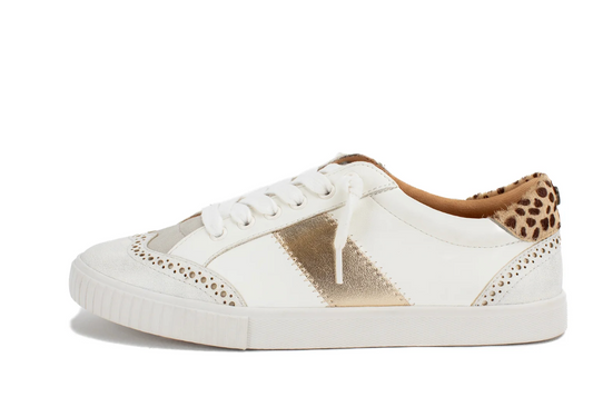 YB Delfina Sneaker