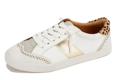 YB Delfina Sneaker