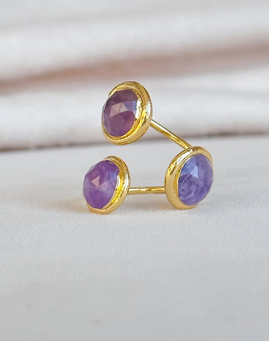 EE Triple Stud Ring