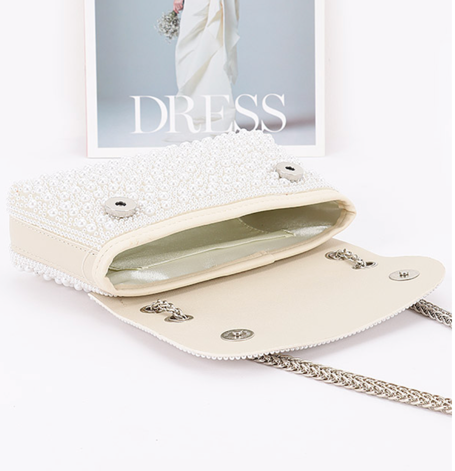 Crystal Pearl Chain Shoulder Purse